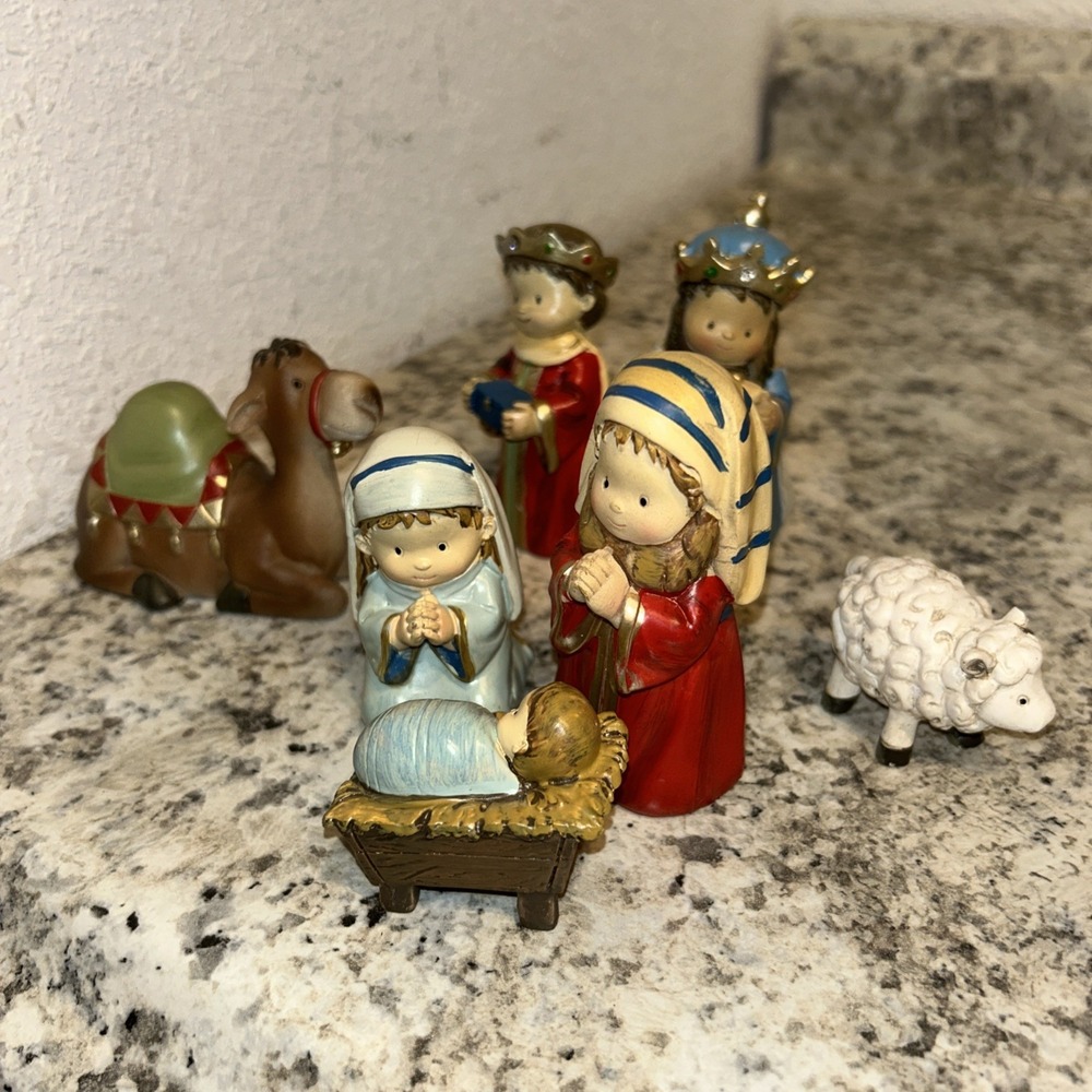 Avalon Gallery Nativity Sets for Christmas Pageant Nativity 4" Scale-7 pc‎ A1